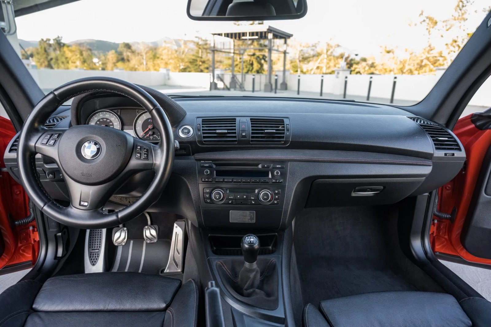 2011 BMW 1M photo 5