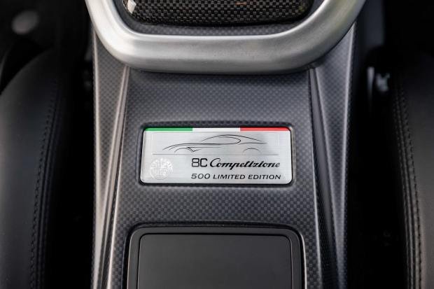 9k-Mile 2008 Alfa Romeo 8C Competizione photo 6