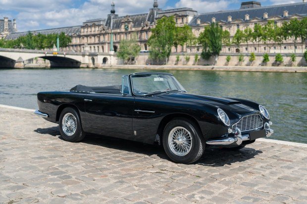 1964 Aston Martin DB5 Convertible photo 3