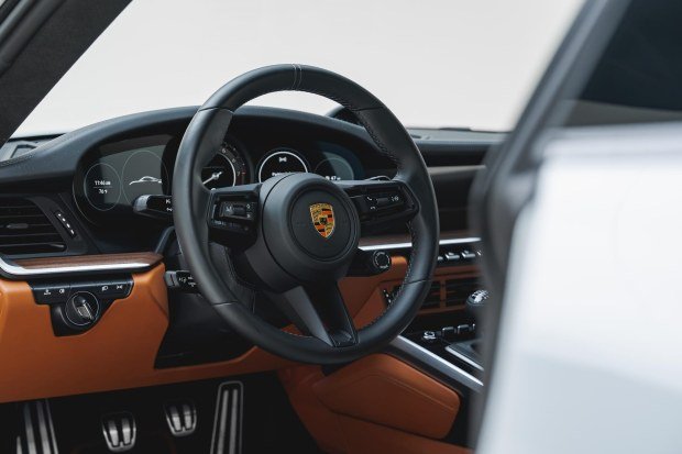 2023 Porsche 911 Sport Classic photo 6