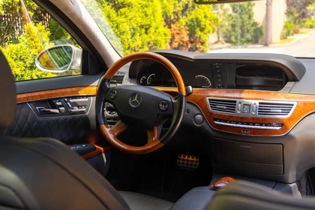 2008 Mercedes-Benz S65 AMG photo 5
