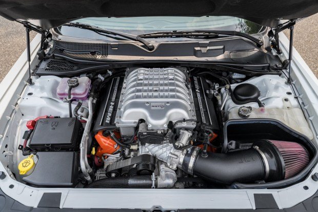 10k-Mile 2018 Dodge Challenger SRT Hellcat Widebody 6-Speed photo 6