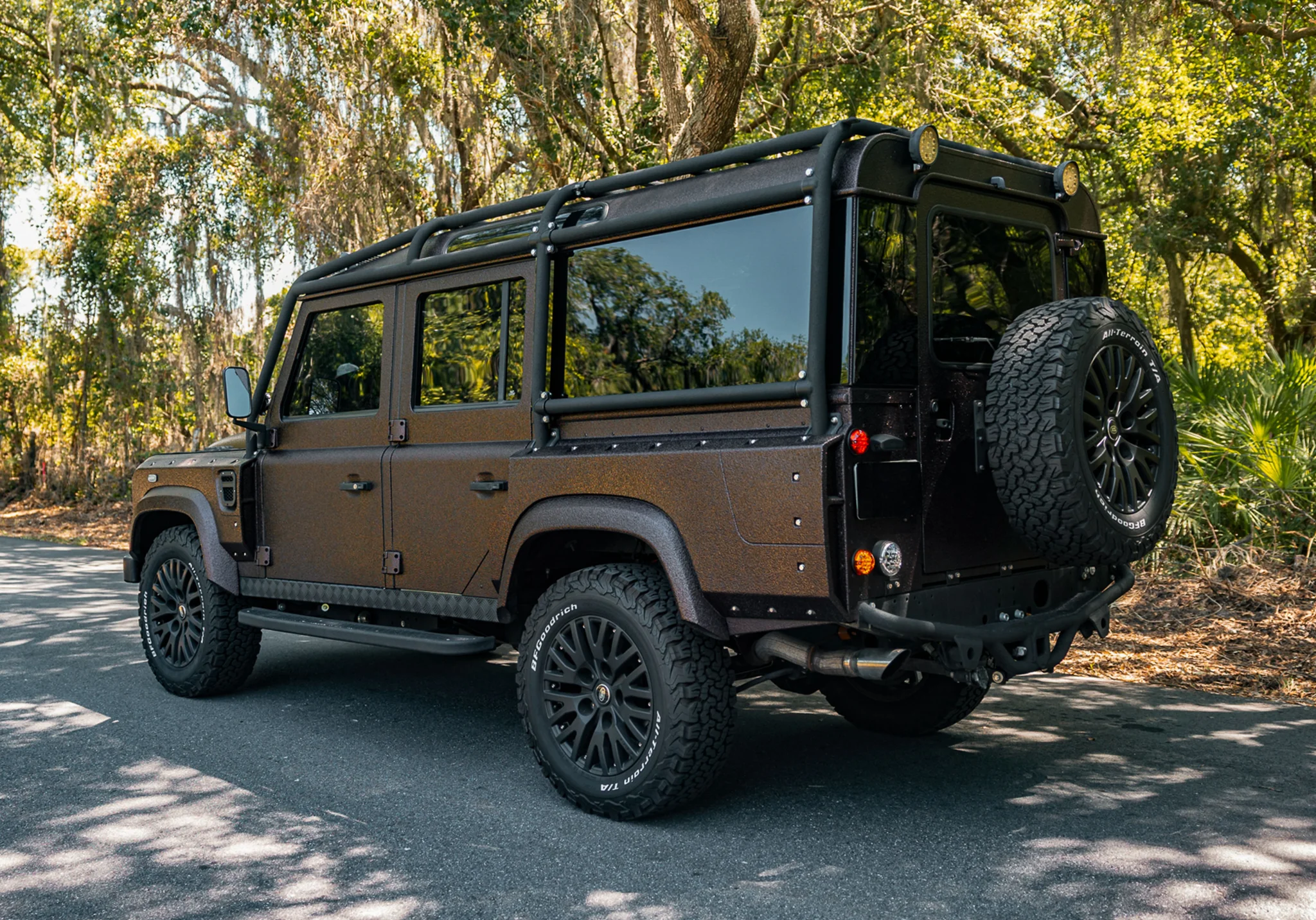 LS3-Powered 1986 Land Rover 110 by ECD Automotive Design photo 2