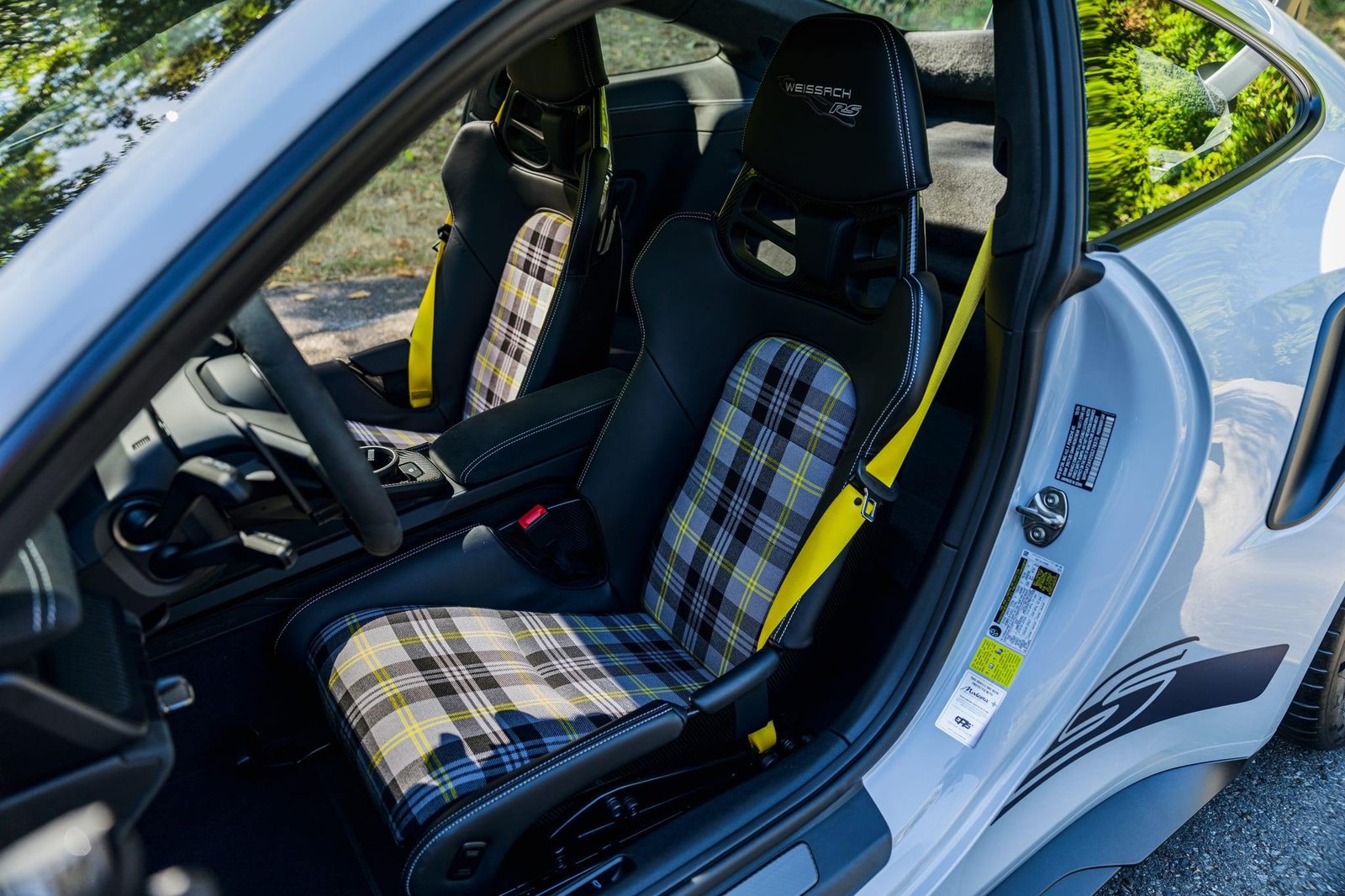 2025 Porsche 911 GT3 RS Weissach photo 4