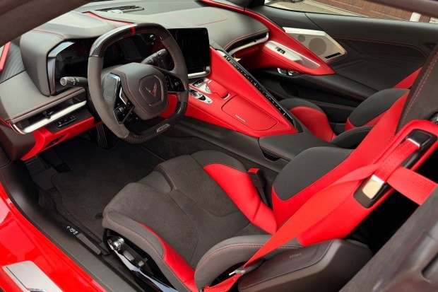 244-Mile 2024 Chevrolet Corvette Z06 Coupe 3LZ Z07 photo 5