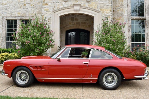 23-Years-Owned 1966 Ferrari 330 GT 2+2 Series II photo 4