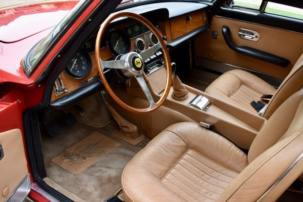 23-Years-Owned 1966 Ferrari 330 GT 2+2 Series II photo 6