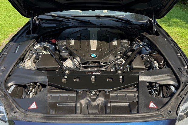 37k-Mile 2013 BMW 650i xDrive M Sport Convertible photo 6