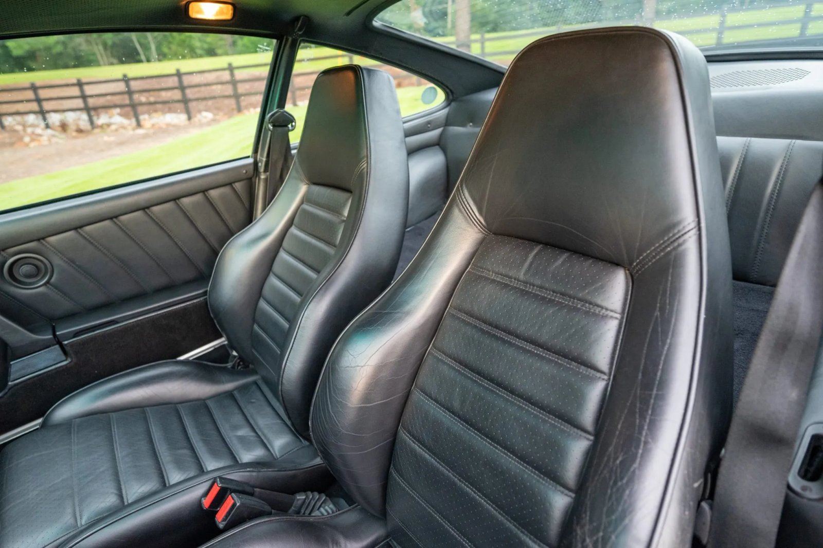 1982 Porsche 911SC Coupe photo 4
