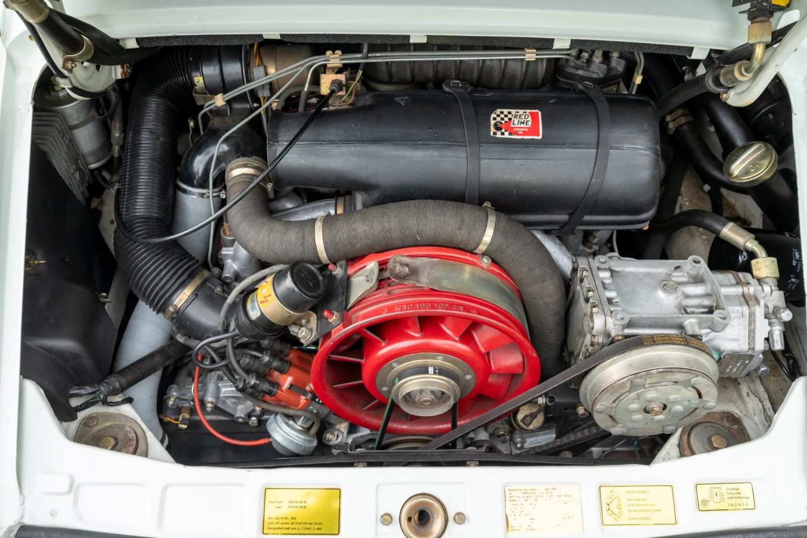 1982 Porsche 911SC Coupe photo 6