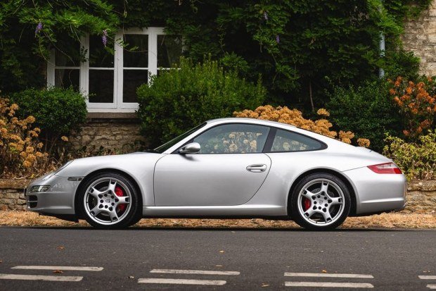 2005 Porsche 911 Carrera S Coupe 6-Speed photo 3