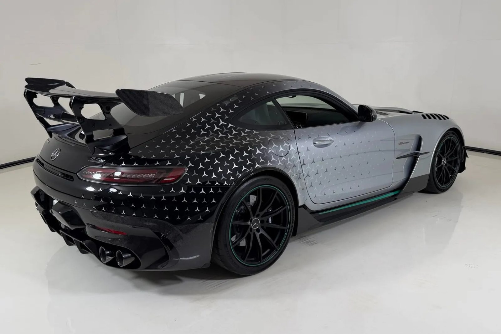 310-Mile 2021 Mercedes-Benz AMG GT Black Series AMG ONE Edition photo 2
