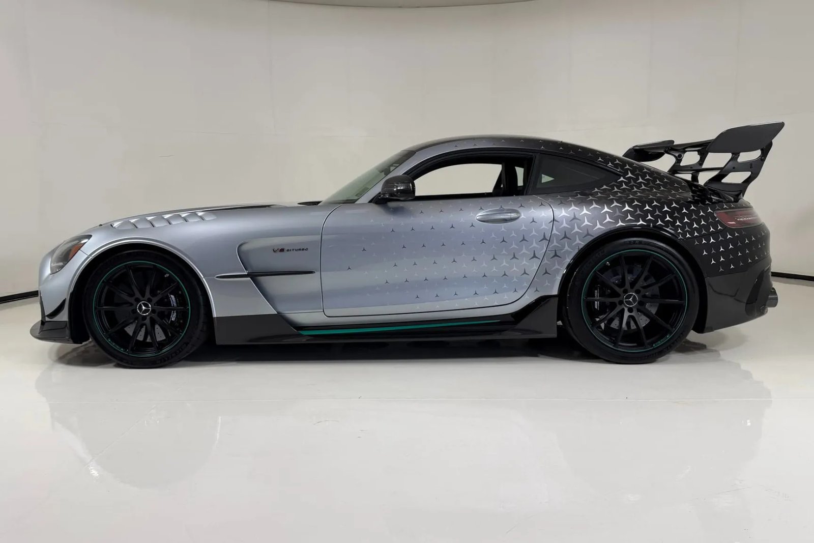 310-Mile 2021 Mercedes-Benz AMG GT Black Series AMG ONE Edition photo 3