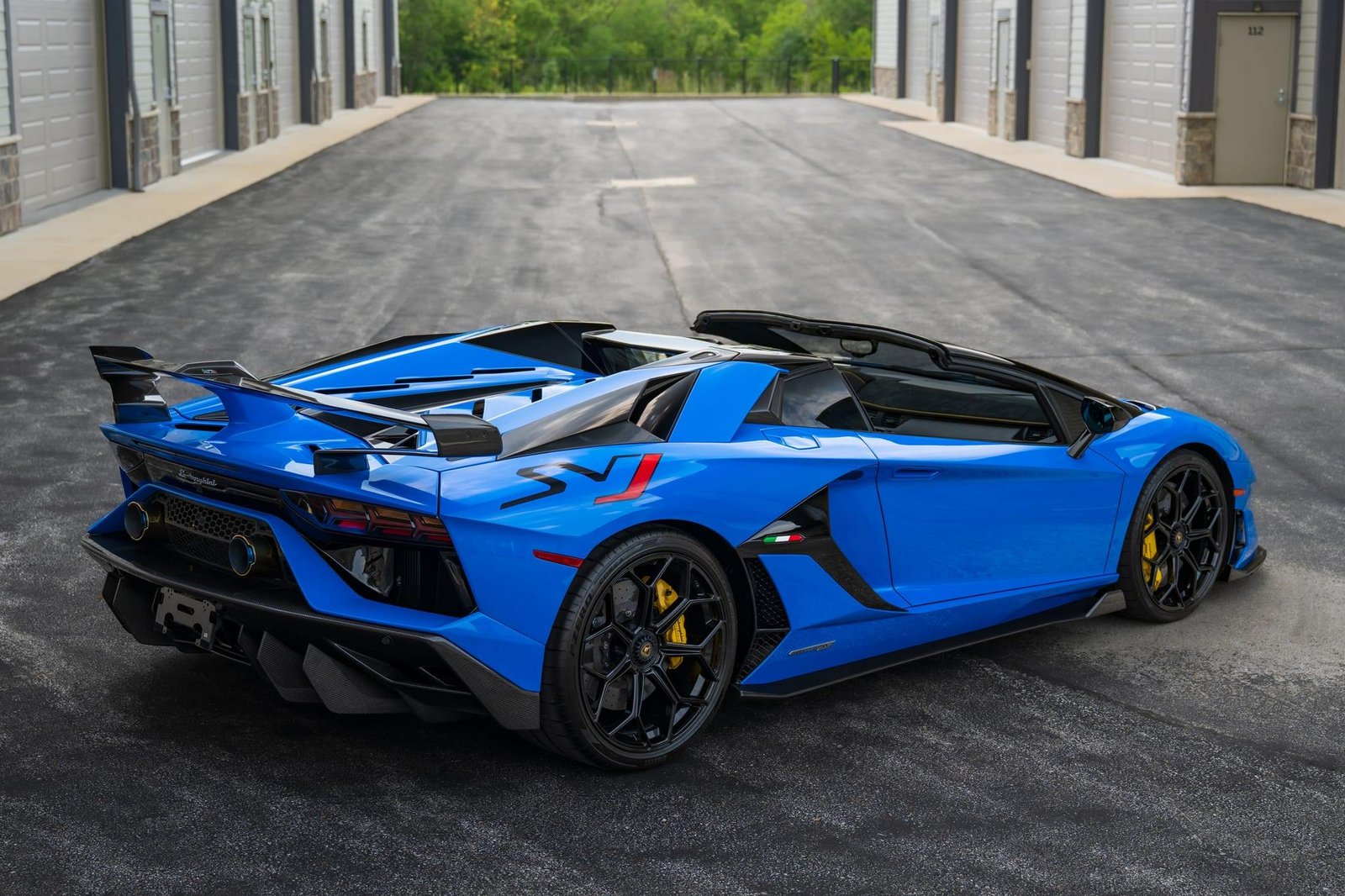 2021 Lamborghini Aventador LP770-4 SVJ Roadster photo 2