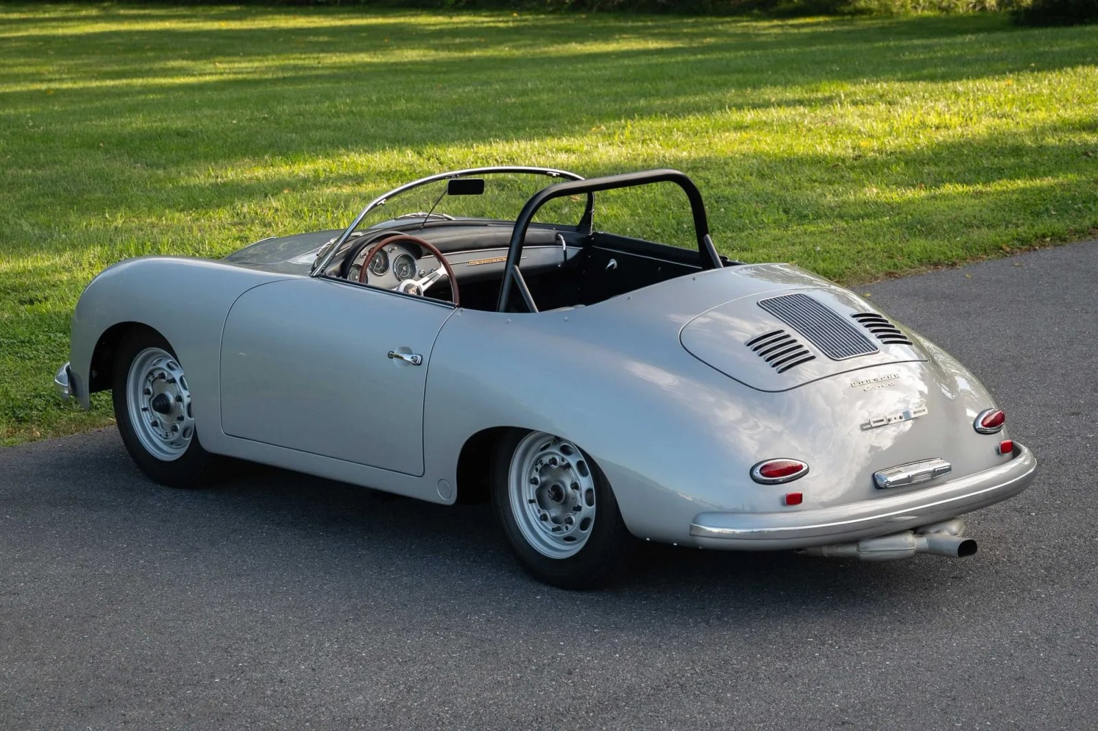 1959 Porsche 356A Carrera 1600 GT Speedster photo 2
