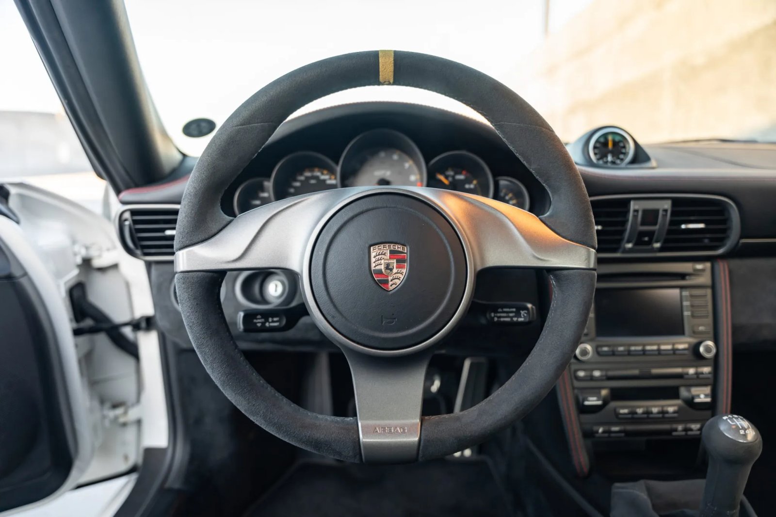 13k-Mile 2011 Porsche 911 GT3 RS photo 5