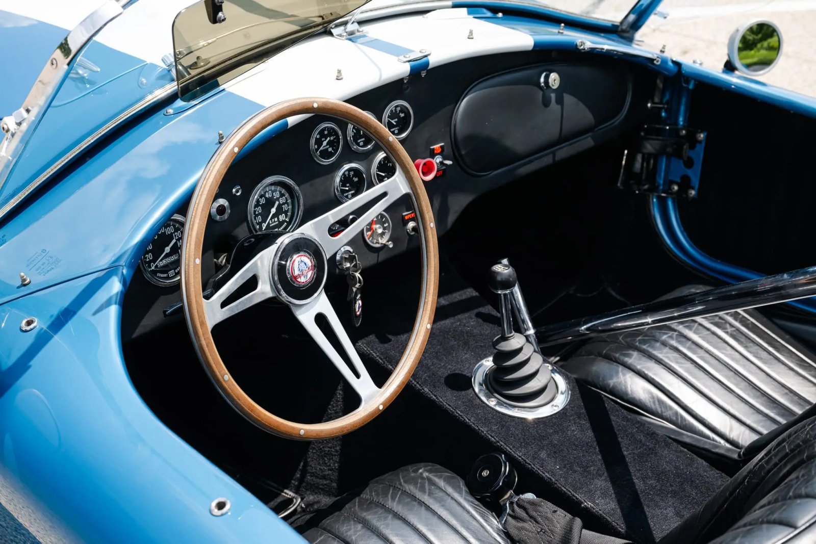 1964 Shelby Cobra 289 Mark II 5-Speed photo 6
