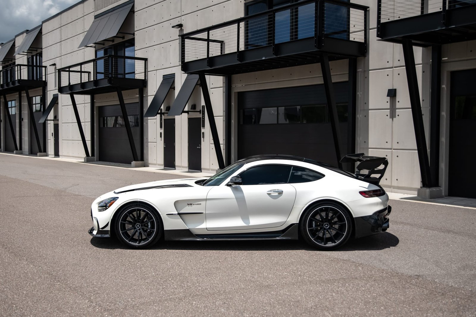 1,500-Mile 2021 Mercedes-AMG GT Black Series photo 3