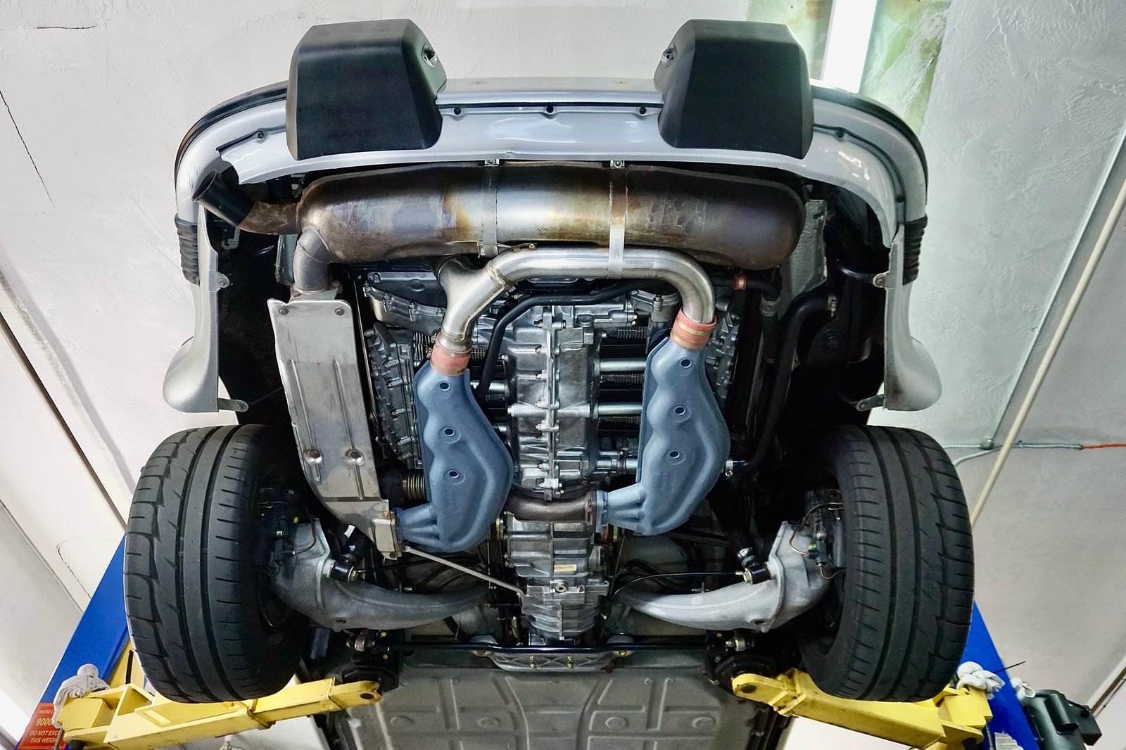 26k-Mile 1989 Porsche 911 Speedster photo 7