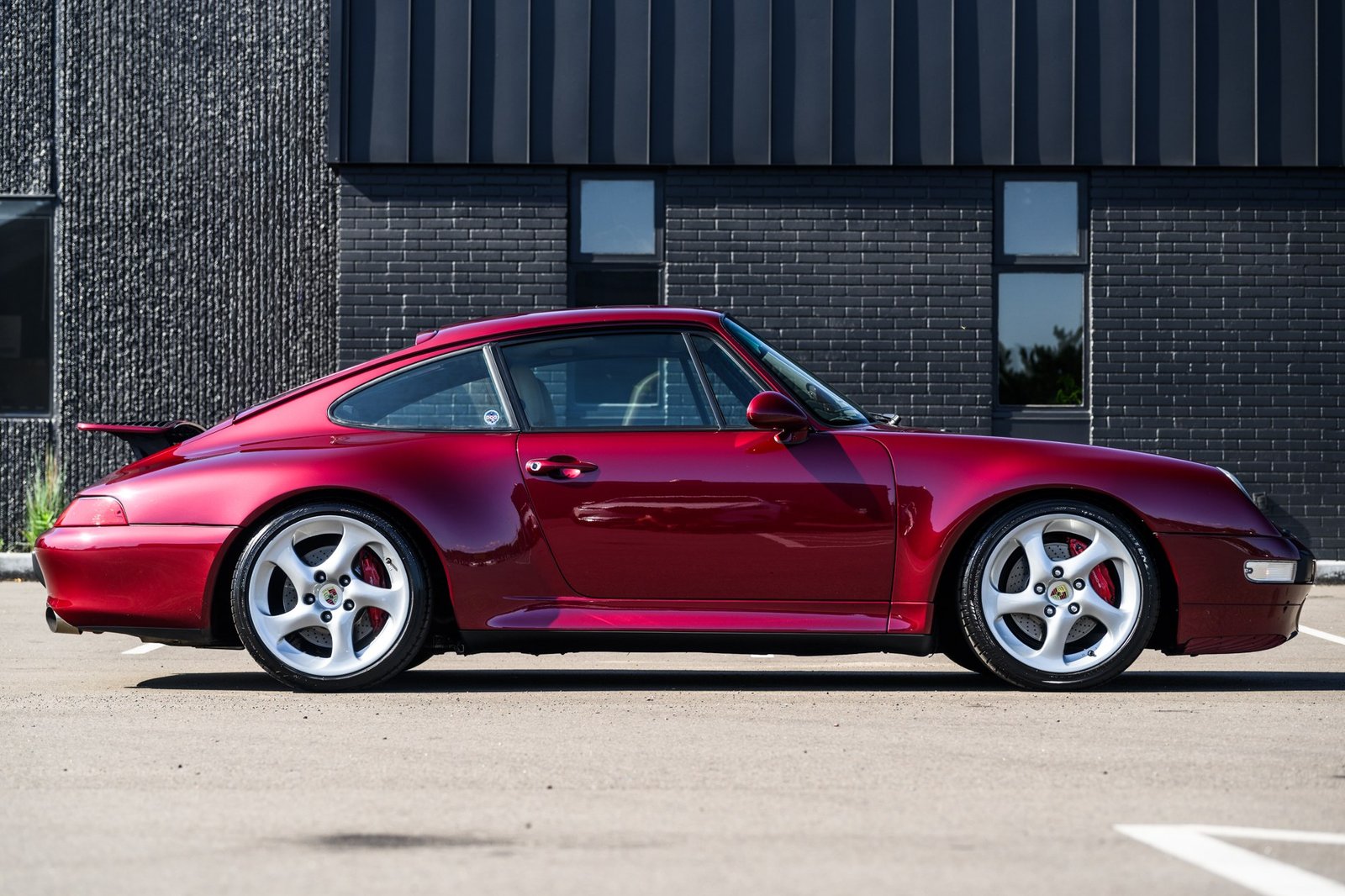 1996 Porsche 911 Carrera 4S Coupe 6-Speed photo 3