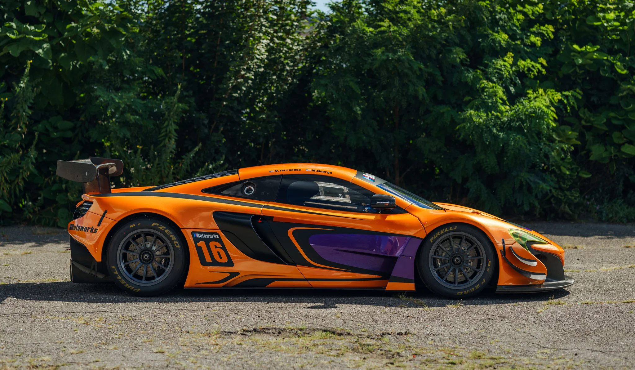 2016 McLaren 650S GT3 Race Car photo 5