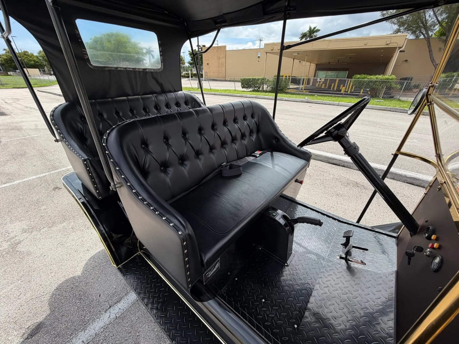 Ford Model T-Style Golf Cart photo 4