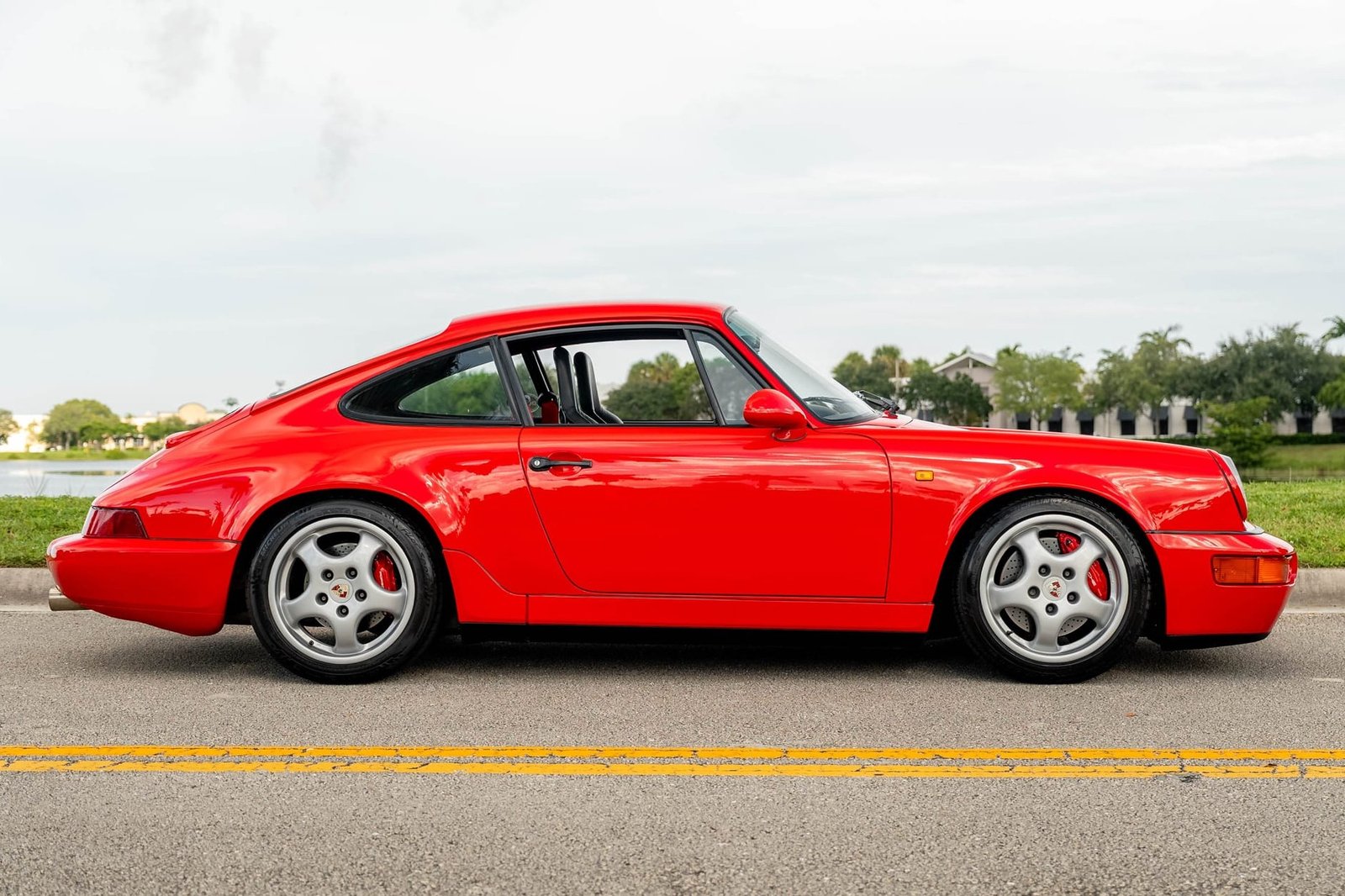 3.8L-Powered 1992 Porsche 911 Carrera RS photo 4