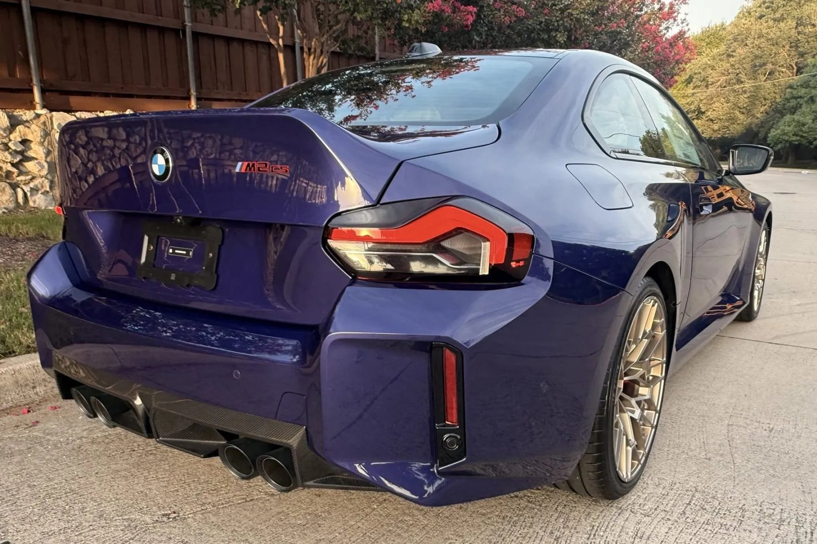 Individual Velvet Blue Metallic 2026 BMW M2 CS photo 2