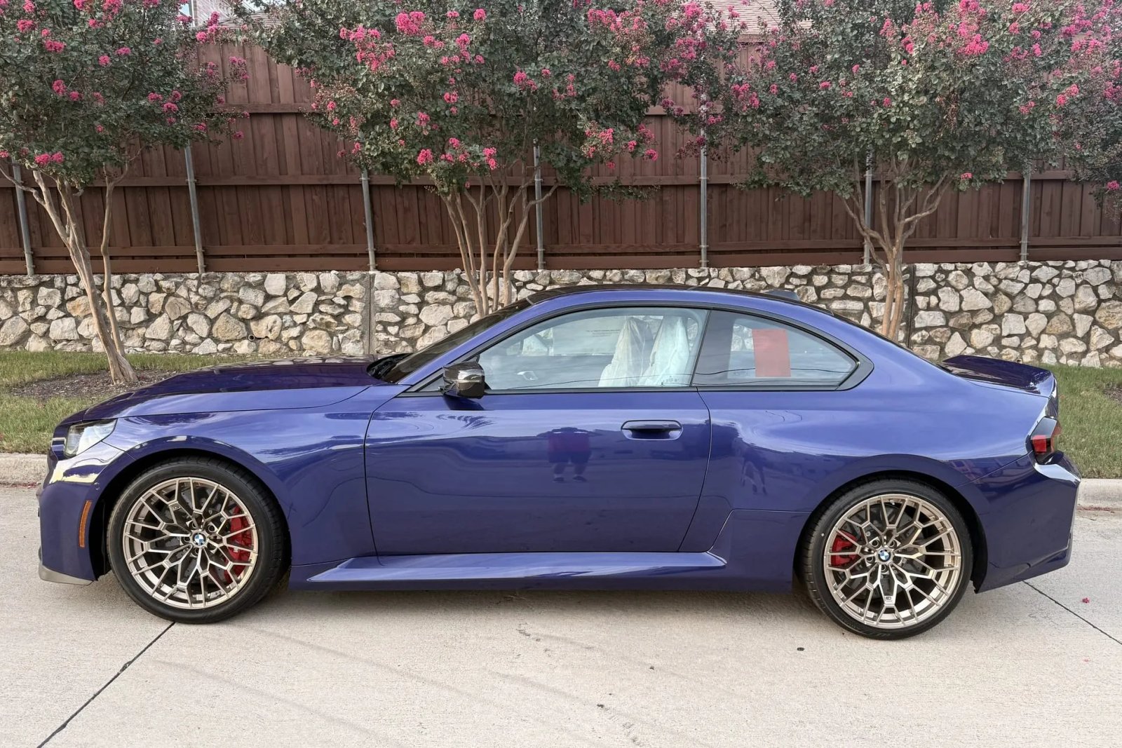 Individual Velvet Blue Metallic 2026 BMW M2 CS photo 3