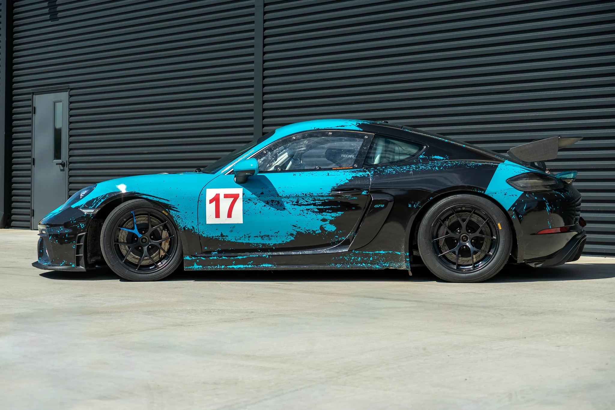 2019 Porsche 718 Cayman GT4 Clubsport photo 5
