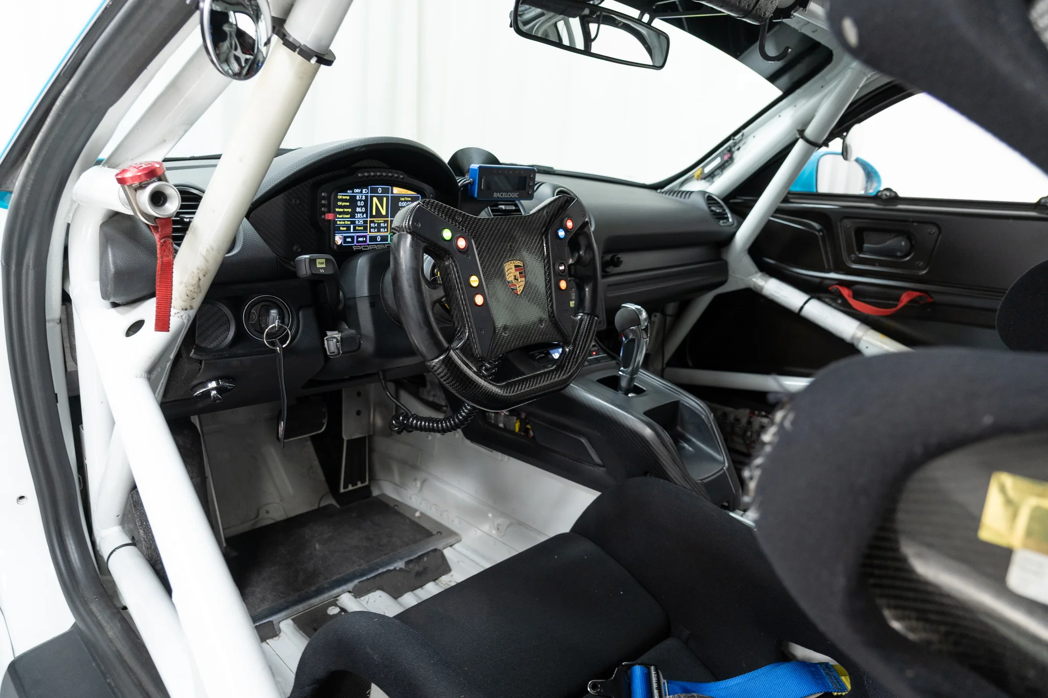2019 Porsche 718 Cayman GT4 Clubsport photo 3