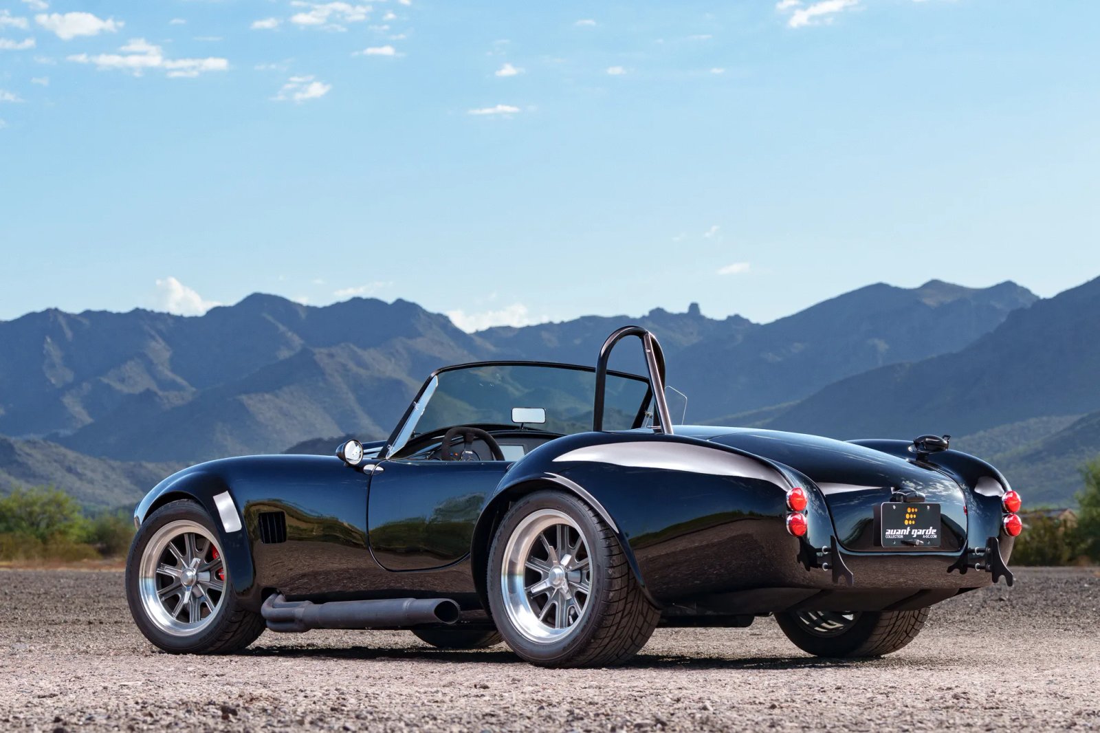 Supercharged Coyote–Powered Factory Five Racing Mk4 Roadster 5-Speed photo 2