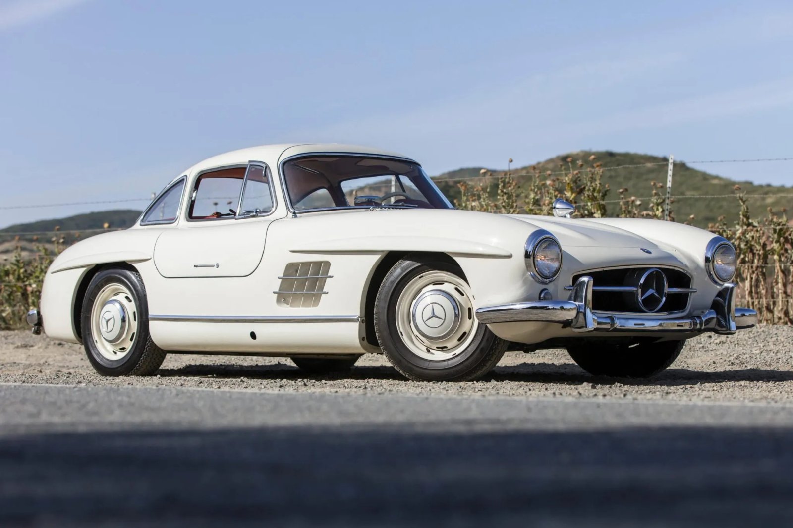 1956 Mercedes-Benz 300SL Gullwing photo 3