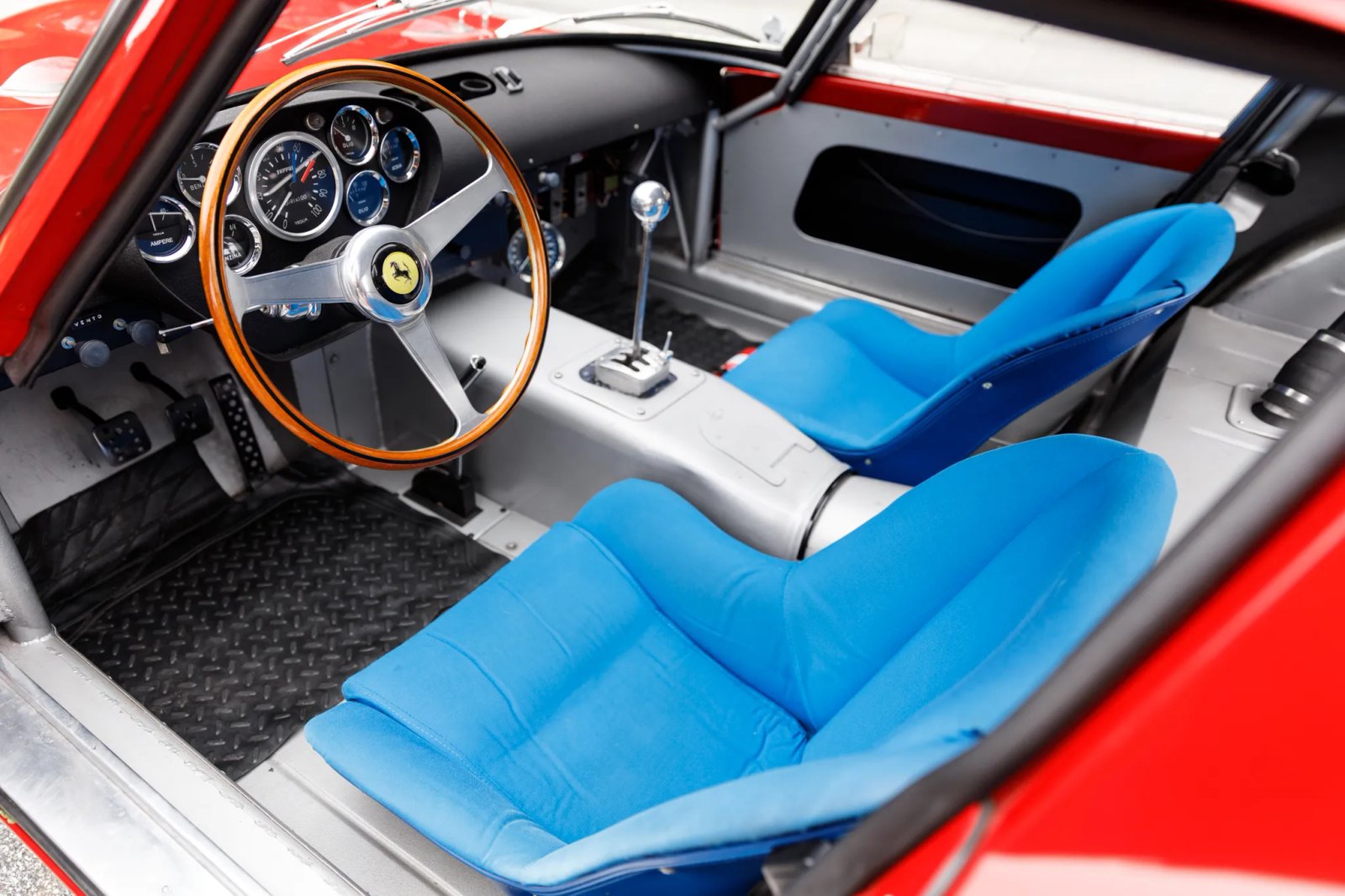 Ferrari 250 GTO Re-Creation photo 7