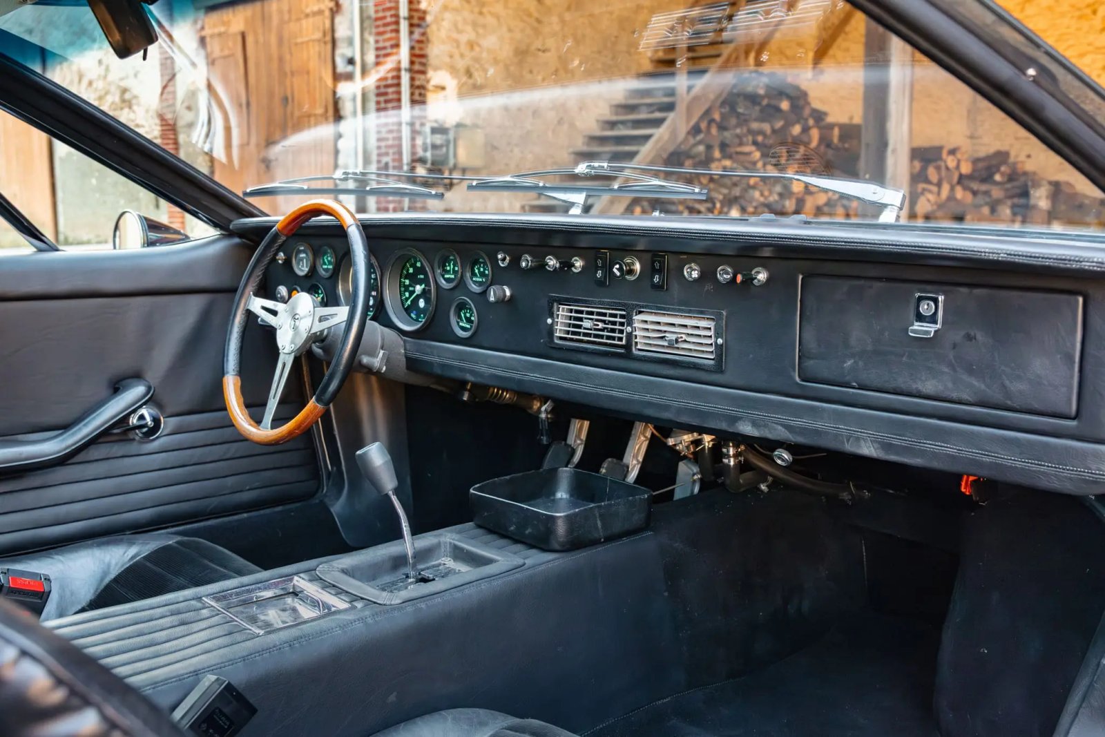 1971 DeTomaso Mangusta photo 6