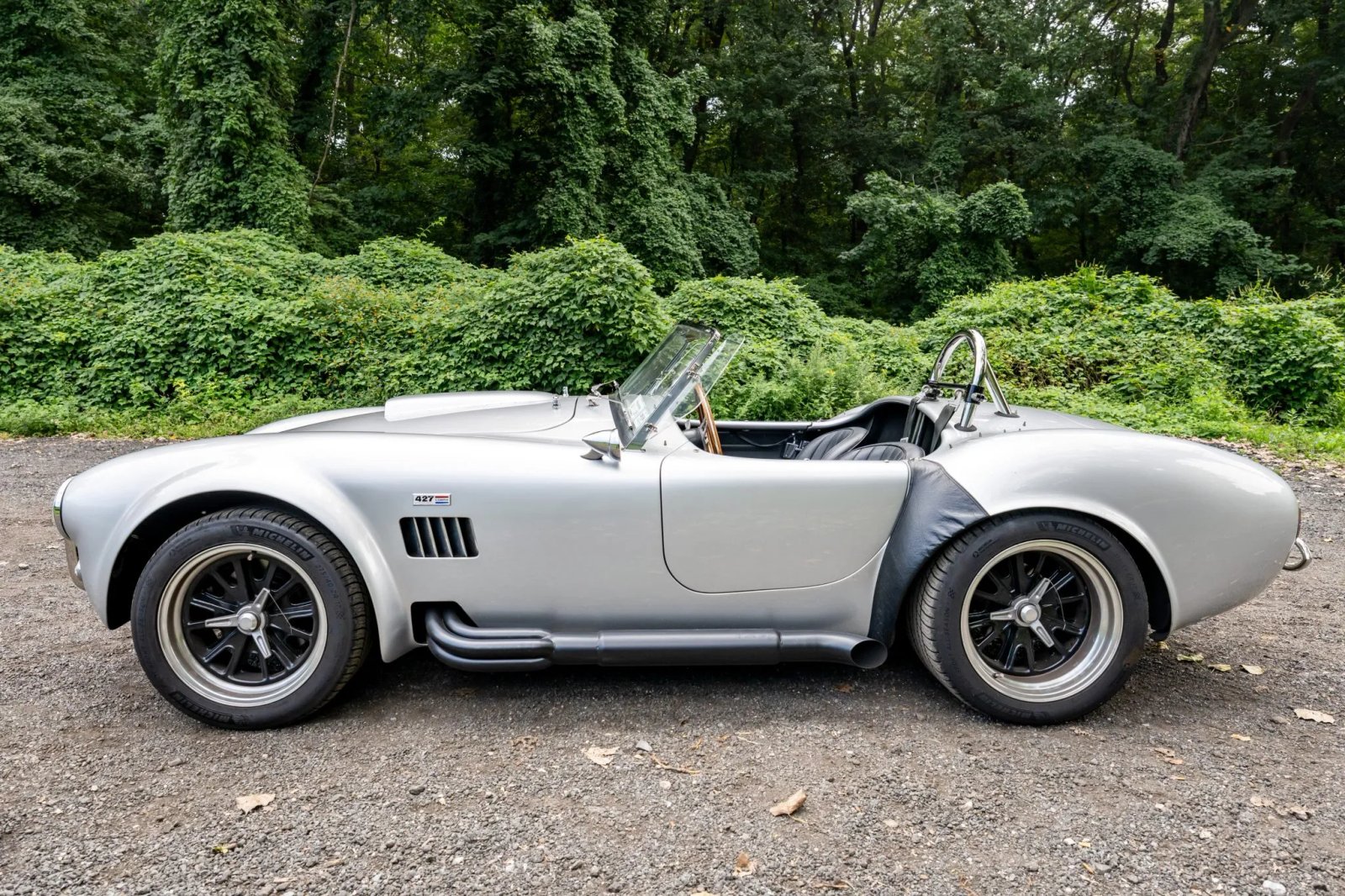 427 Stroker-Powered Superformance MKIII 5-Speed photo 3