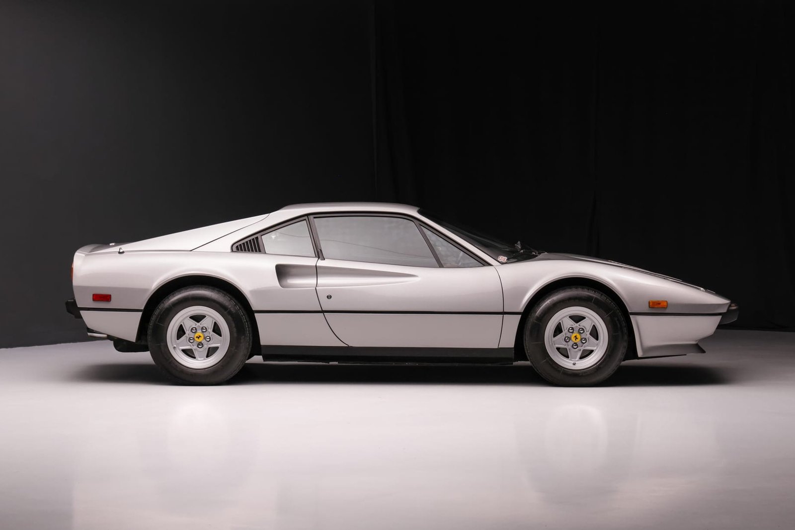 1976 Ferrari 308 GTB Vetroresina photo 3