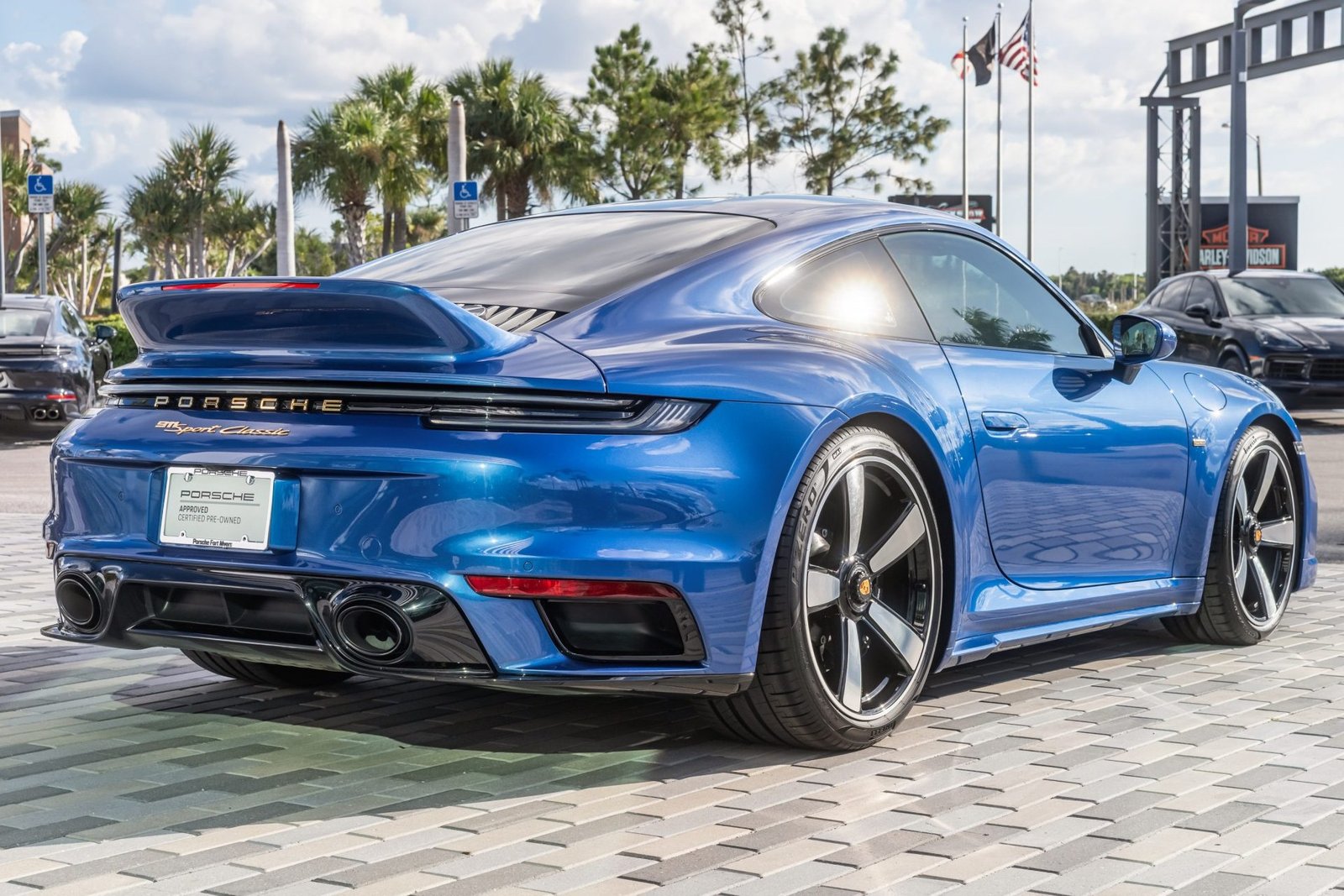 608-Mile, Cobalt Blue Metallic 2023 Porsche 911 Sport Classic photo 2