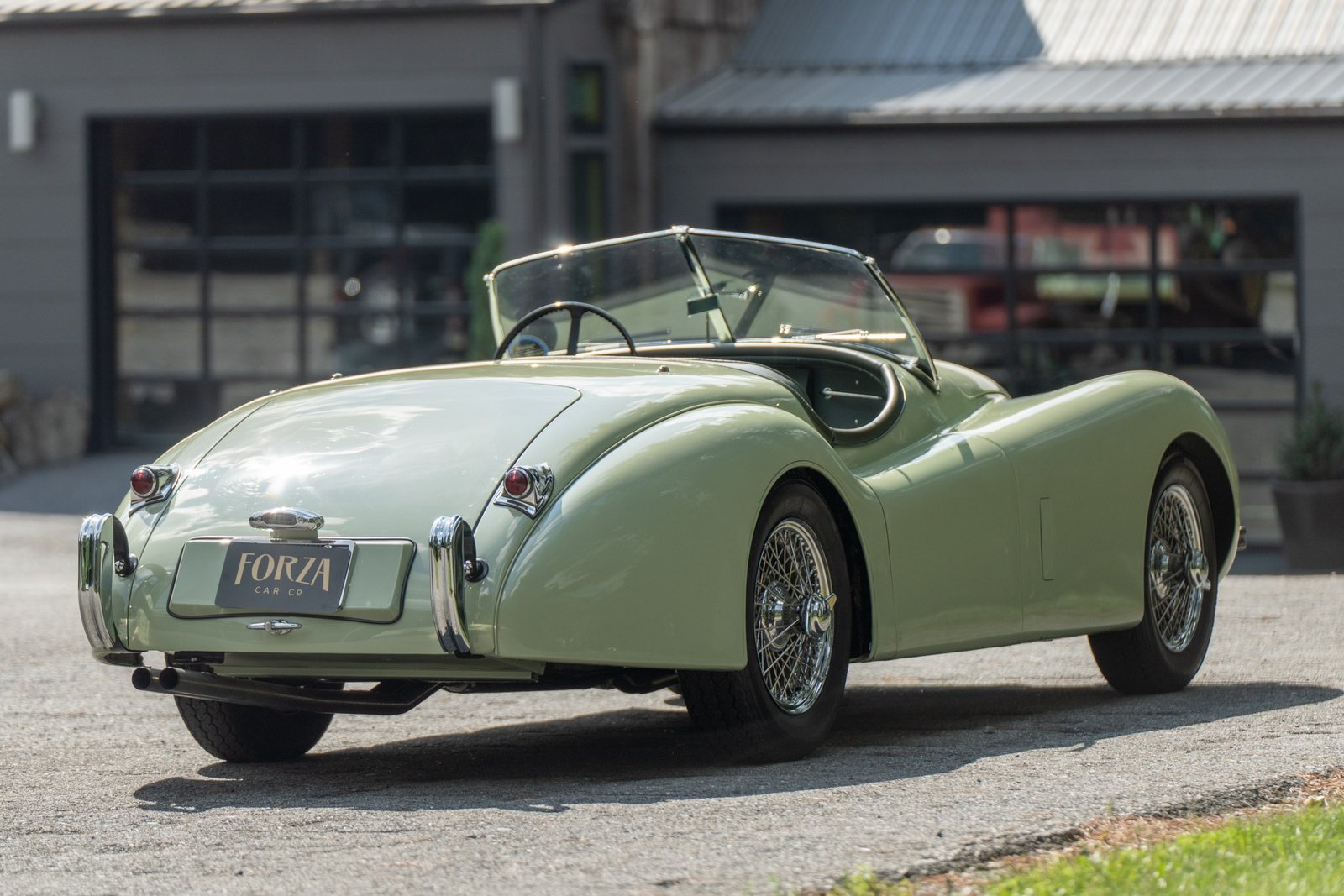 1953 Jaguar XK120 SE Roadster photo 2