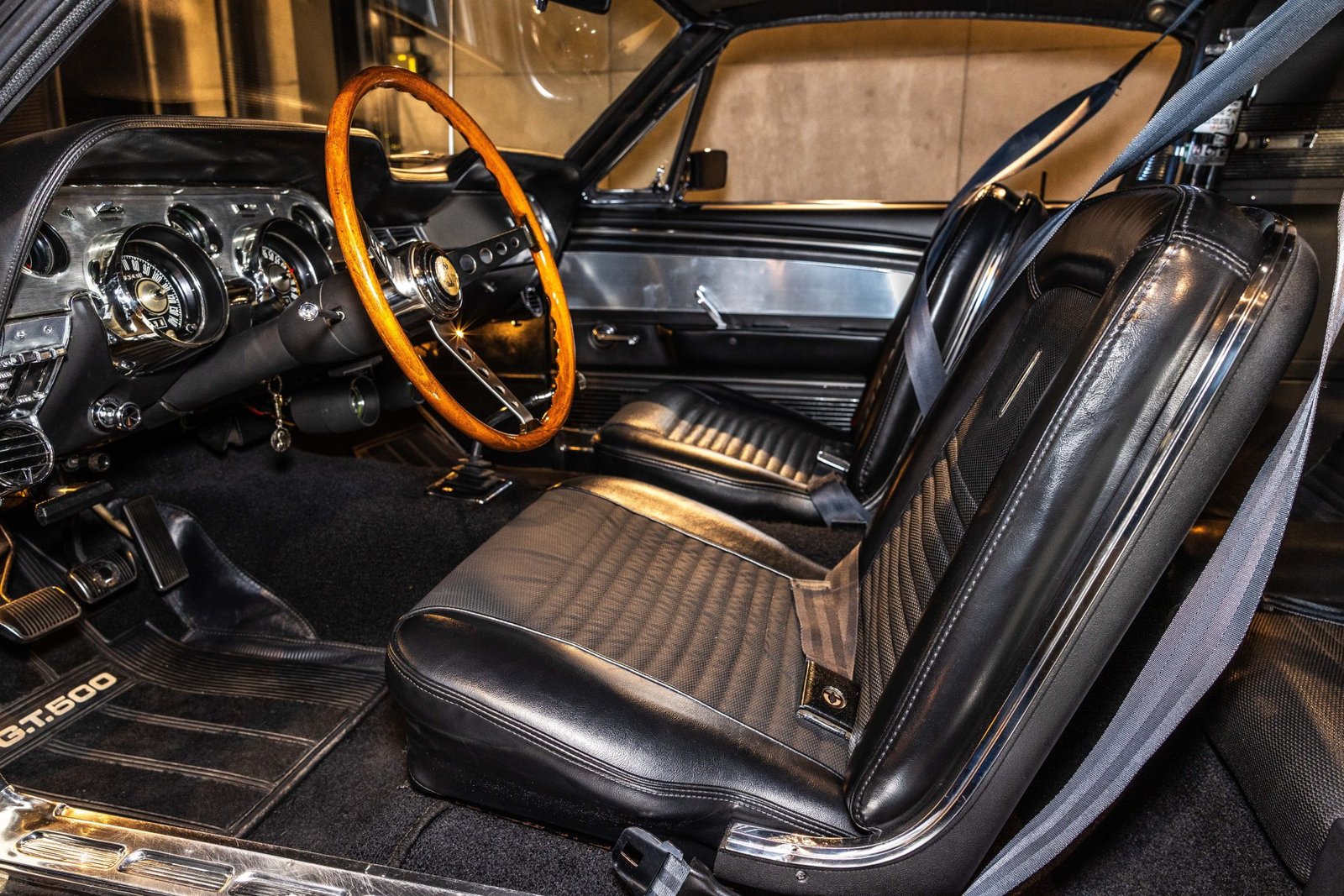 Ex–Carroll Shelby 1967 Shelby Mustang GT500 4-Speed photo 5