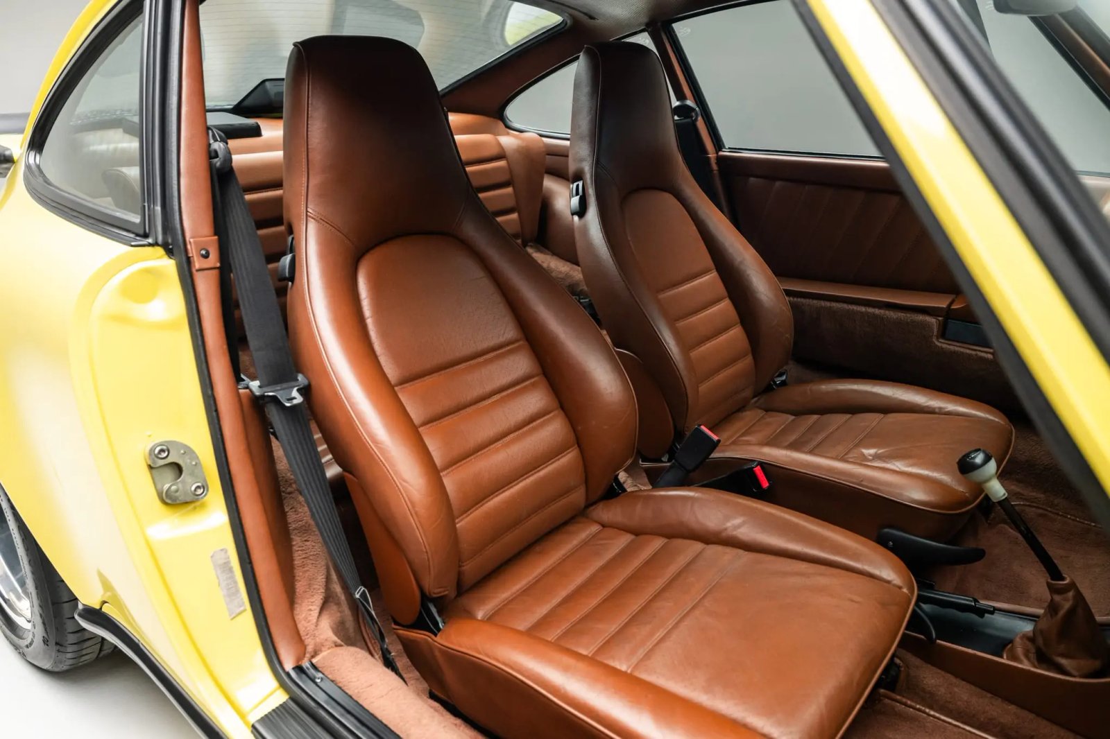 1987 Porsche 911 Carrera Coupe G50 photo 4
