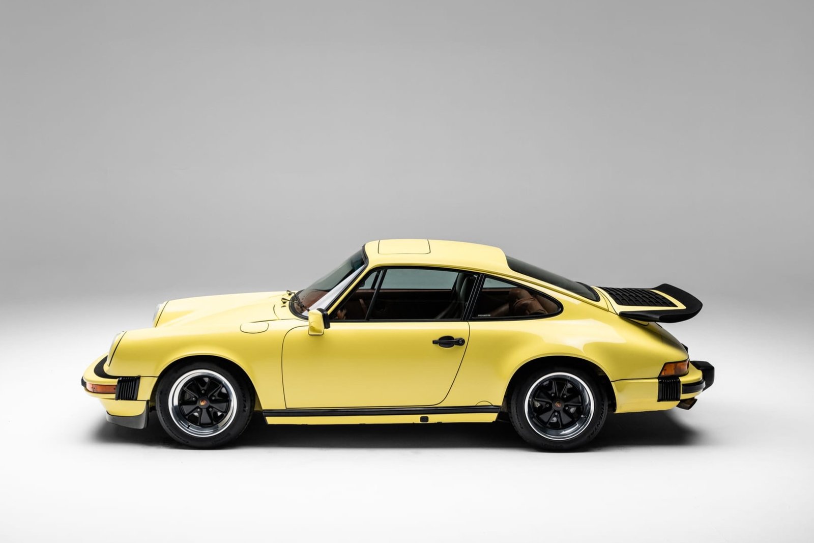 1987 Porsche 911 Carrera Coupe G50 photo 3