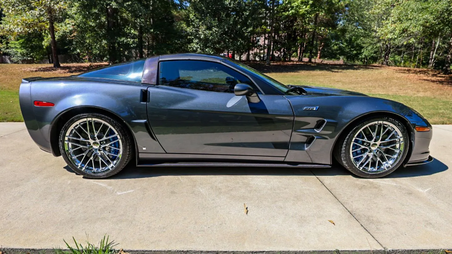 2009 Chevrolet Corvette ZR1 3ZR 3ZR photo 2