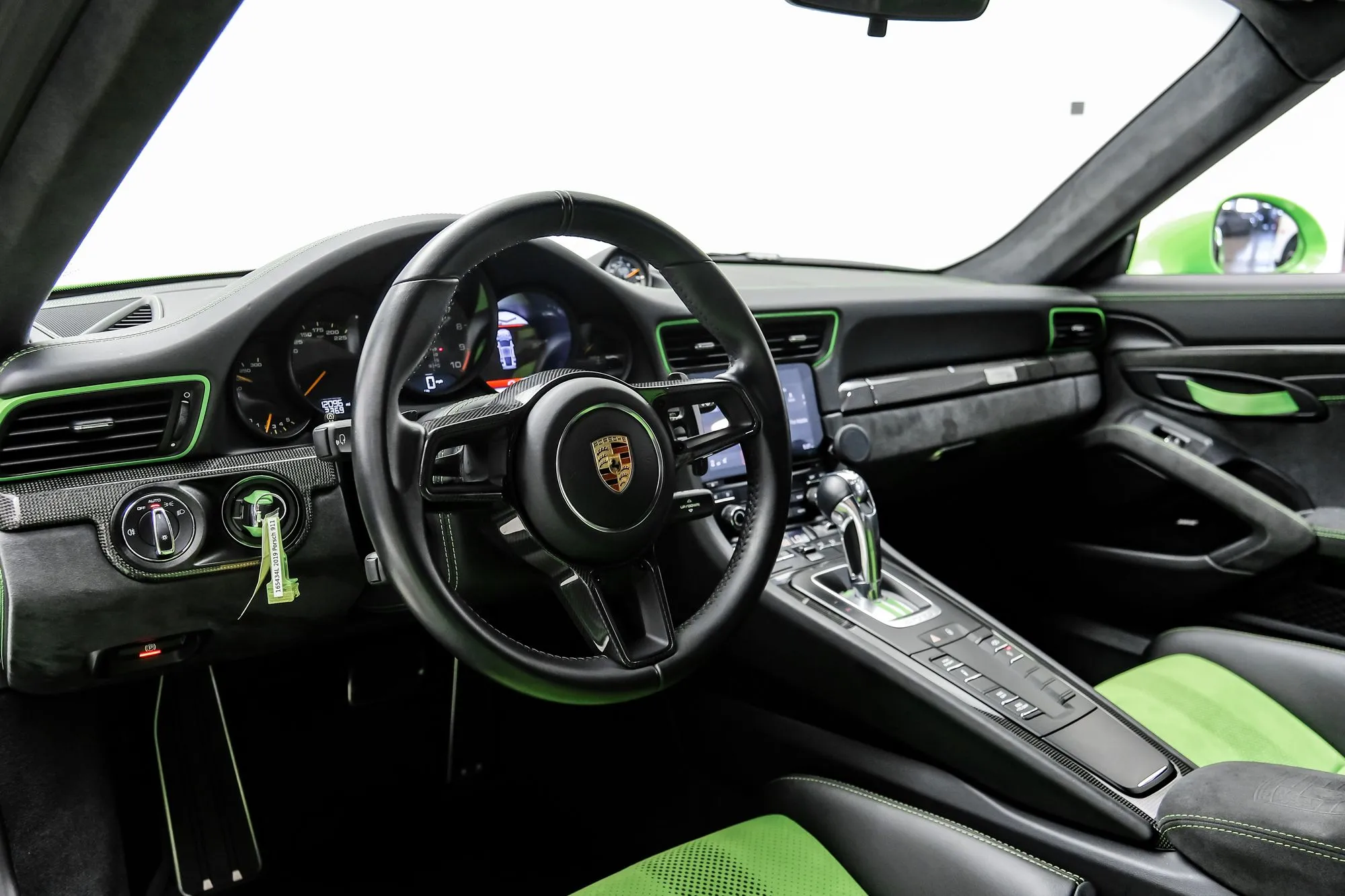 2019 Porsche 911 GT3 RS Weissach Weissach photo 3