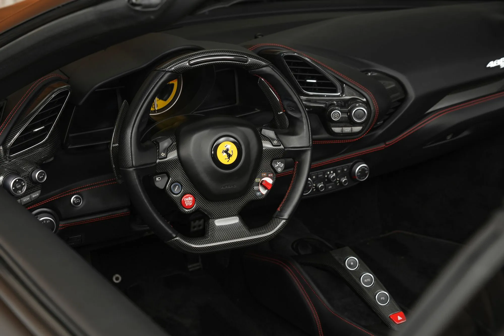 2018 Ferrari 488 Spider Spider photo 3