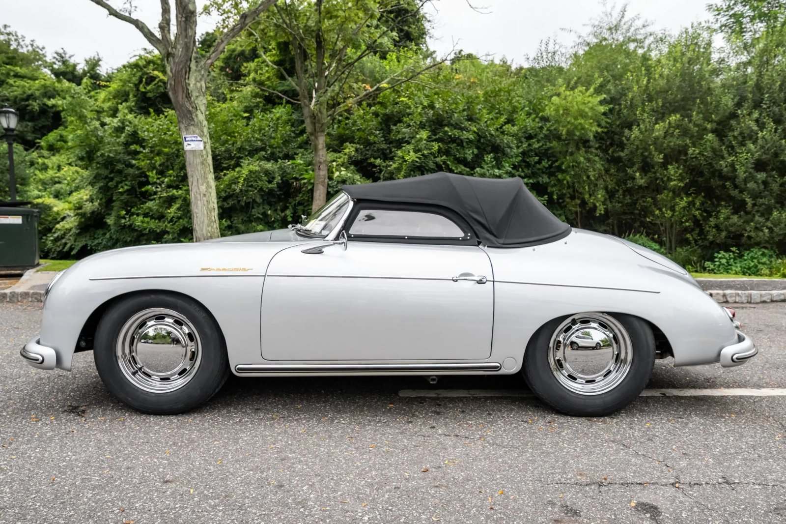 1958 Porsche 356A Speedster photo 3