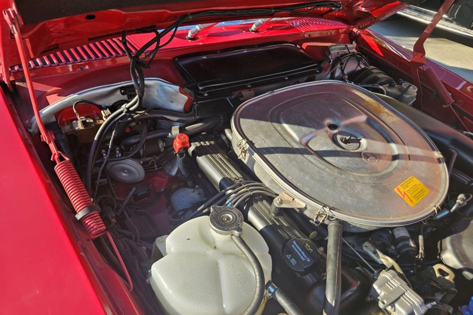 1988 Mercedes-Benz 560SL photo 6