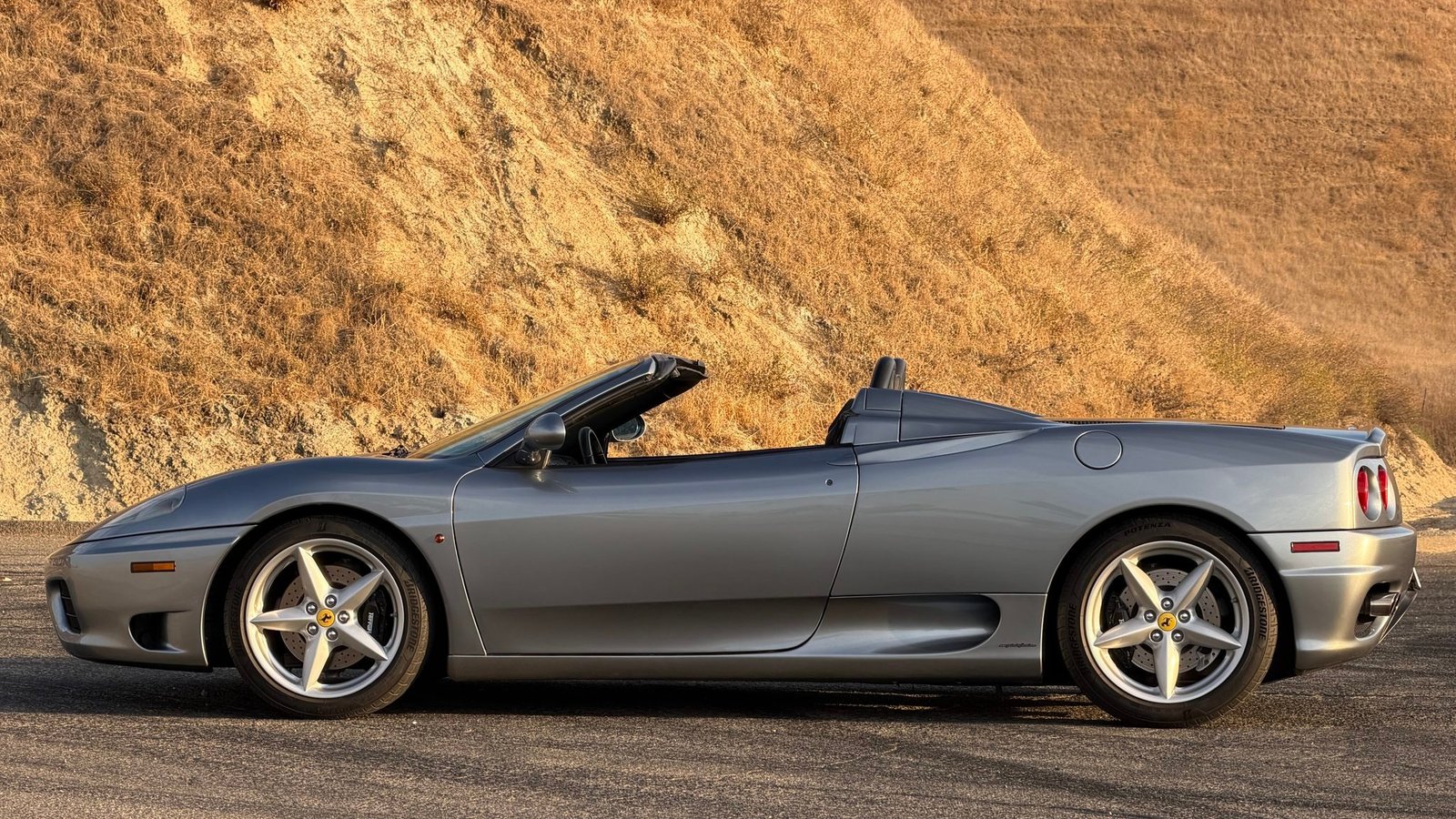 Euro 2000 Ferrari 360 Spider 6-Speed photo 3