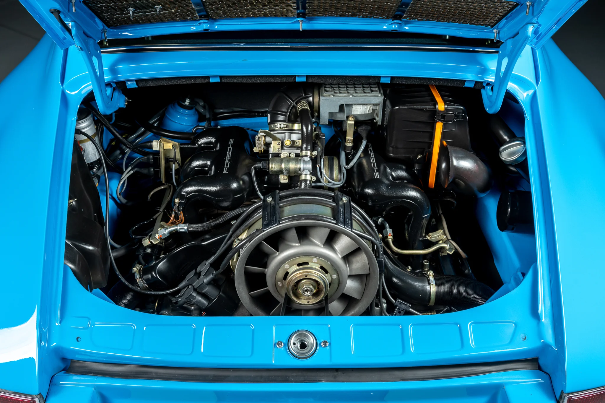 3.2L-Powered 1977 Porsche 911S Coupe 5-Speed photo 4