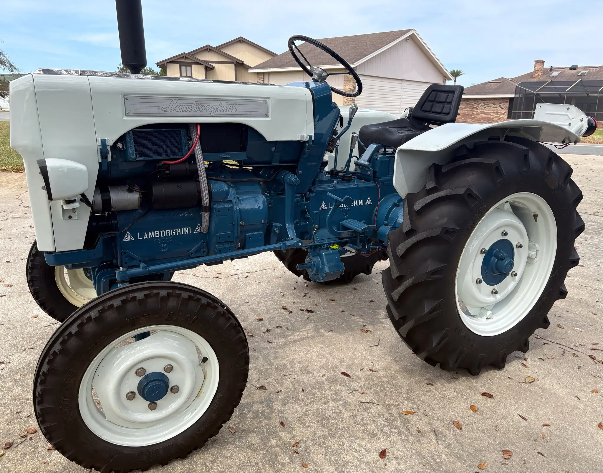 1968 Lamborghini Tractor R230 photo 2